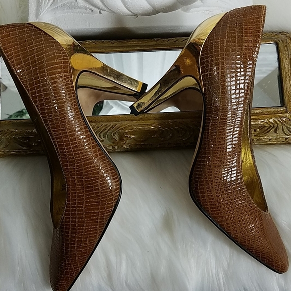 Timothy Hitsman, Camel with gold heels, very classy and elegant, Sz 6M - Picture 3 of 5